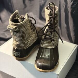 G. H. Bass & Co Women's 7 Harlequin Duck Boots Houndstooth Rain Waterproof